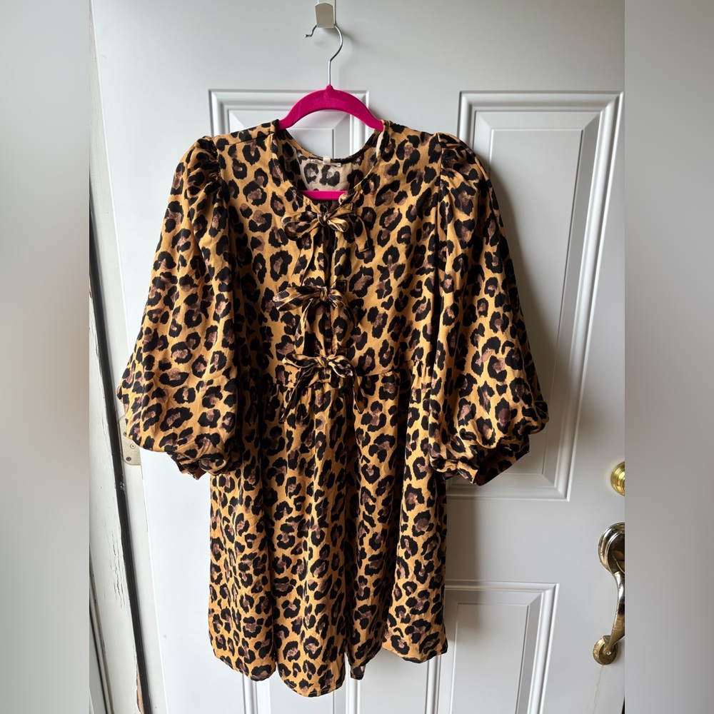 JODIFL Animal Print Dress with Puff Sleeves